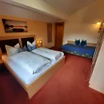 Апартаменты Haus Am Roemerweg *